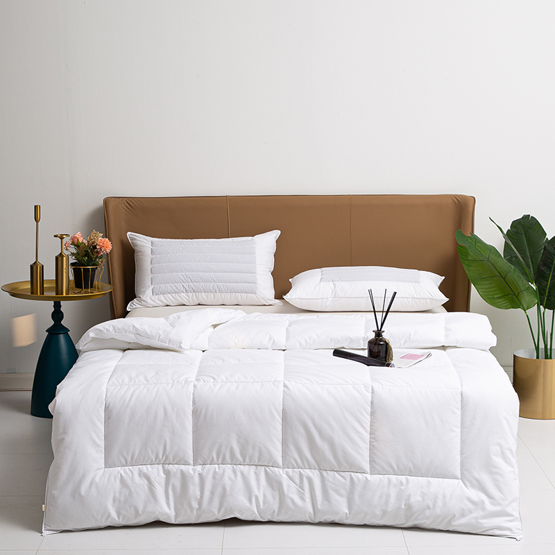 100% Cadás 300gms Líonadh Duvet Duvet Samhraidh Cuilteáilte Déantúsaíocht Set Duvet Bán