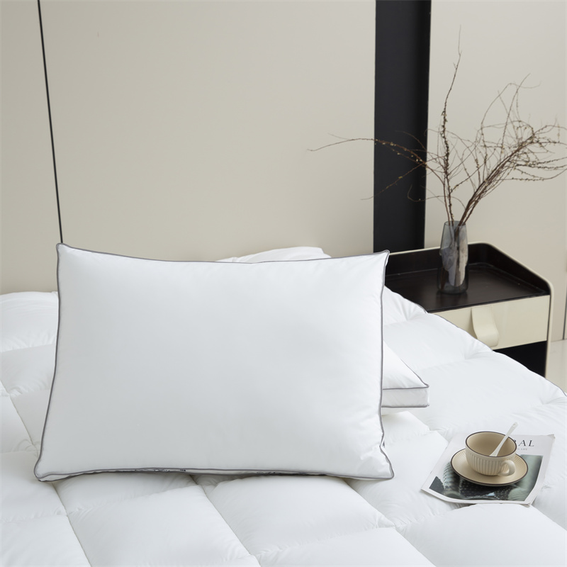 Lógó Priontála Saincheaptha Líonadh Microfiber Fabraic Downproof 40s Le Topper Topper Tochta Lógó Priontála Saincheaptha Líonadh Microfiber Fabraic Downproof 40s Le Topper Topper Tochta