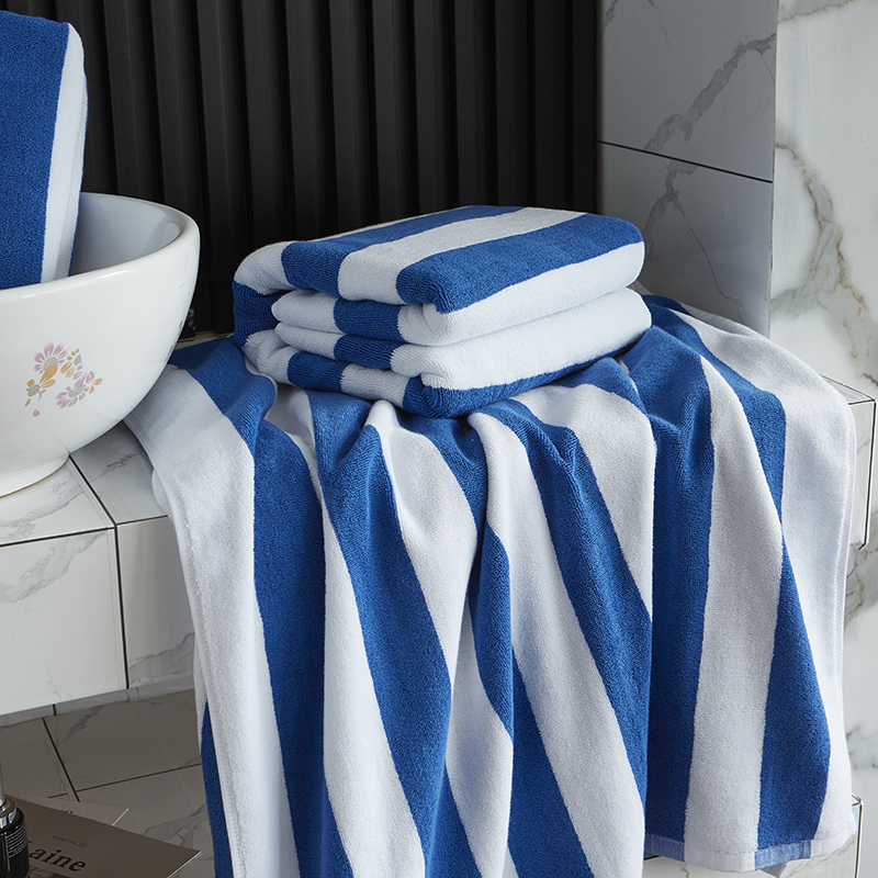 Snáth Daite Gorm Bán Stripe Trá Tuáille Linn Snámha